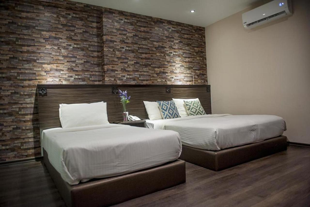 Apple Hotel Penang George Town Exteriör bild