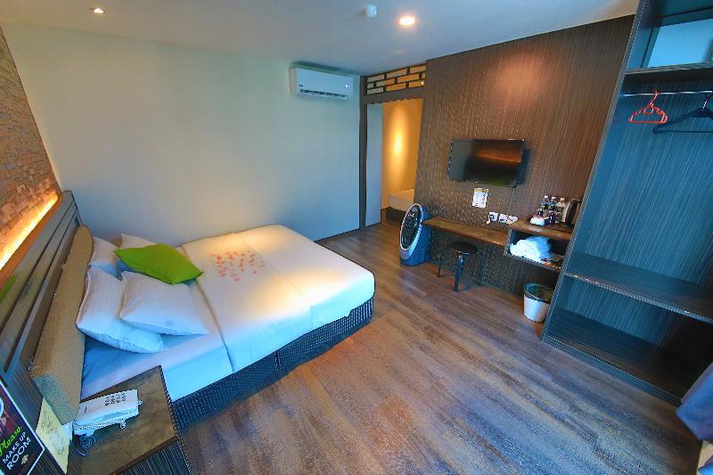 Apple Hotel Penang George Town Exteriör bild