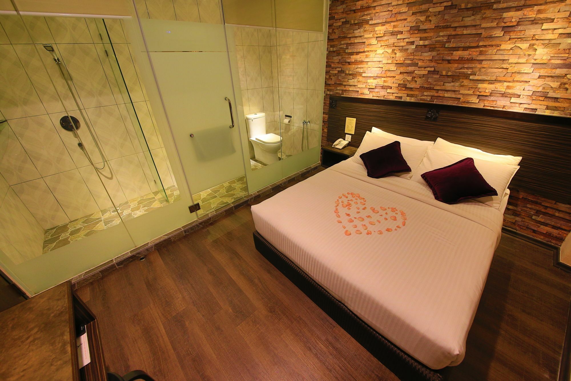 Apple Hotel Penang George Town Exteriör bild
